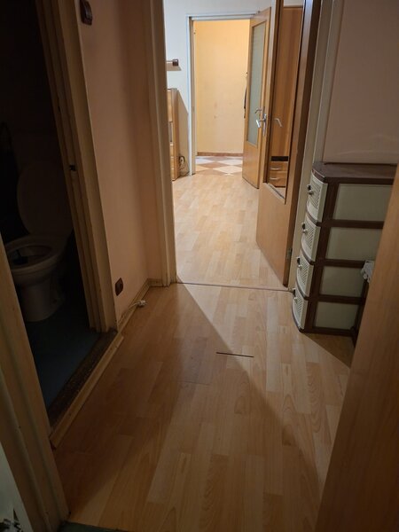 Drumul Taberei, Piata Valea Ialomitei,